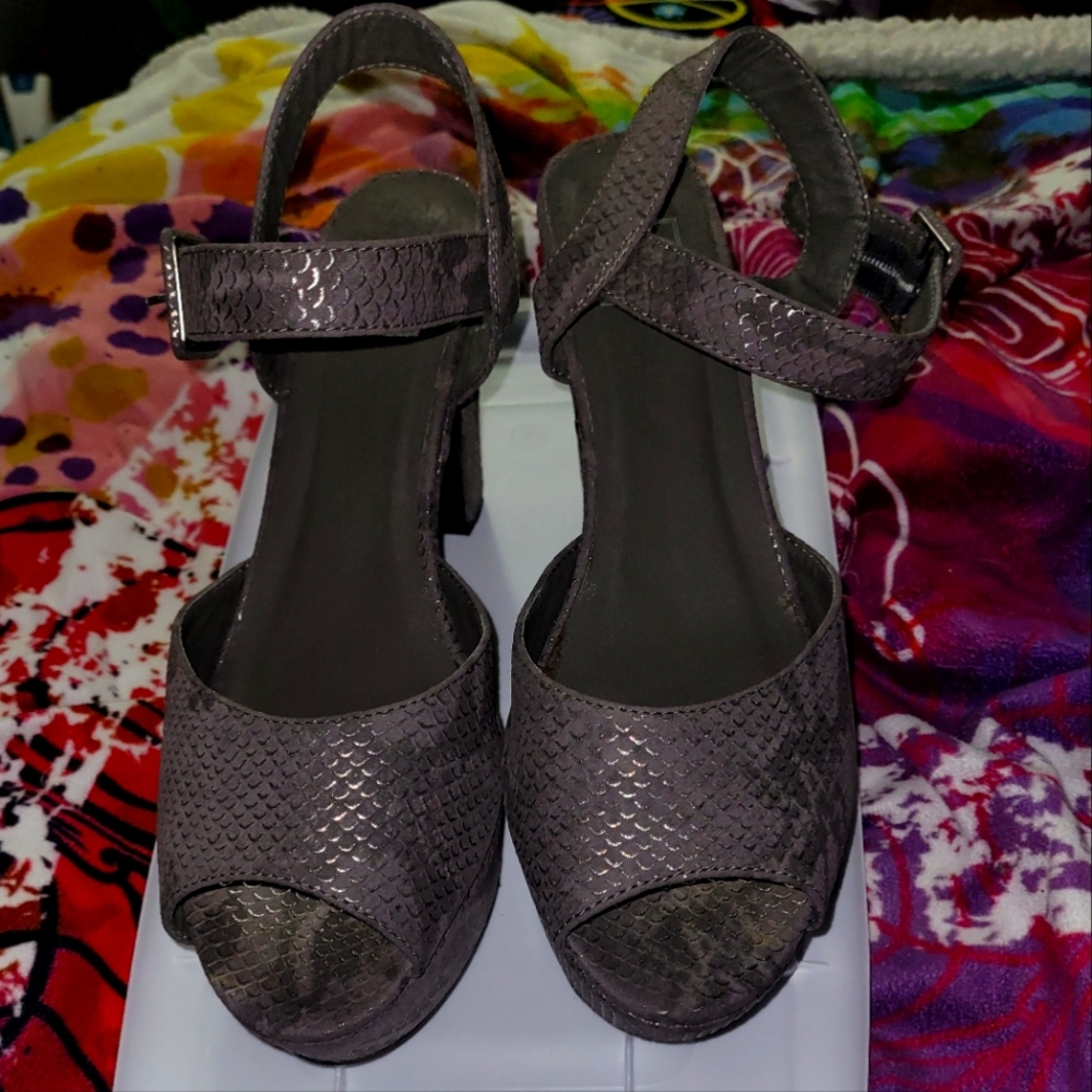 Snakeskin Print Platform Heels
